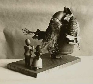 Knecht Ruprecht kommt : Ausstellungsstücke, Staatliche Spielwarenschulen Seiffen und Grünhainichen. Knecht Ruprecht kommt (Holzgedrechselte Figuren)