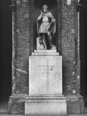 Denkmal für den Maler Correggio (Antonio Allegri)