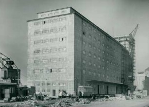 Lagerhaus und Silogebäude C.G. Maier, 1950-1951