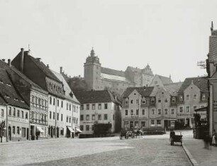 Colditz, Blick über den Marktplatz von Südwesten auf das Schloss
