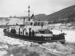 Eisbrecher "Eltz" im Einsatz in der Mosel
