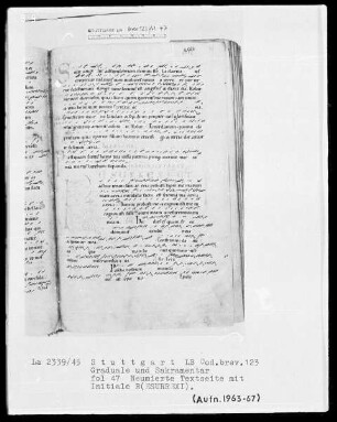 Graduale und Sakramentar — Initiale R(esurrexi), Folio 47recto