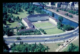 Schloss Bellevue 7.6.62.