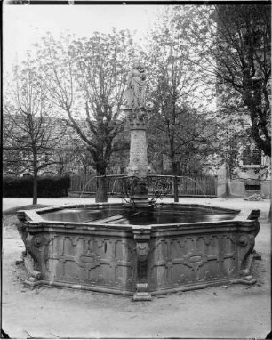 Kloster Lichtental Marienbrunnen (1602)