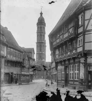 Braunschweig, Wollmarkt. Blick zum Südturm der Andreaskirche