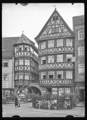 Marktplatz 12 (Konditorei Hahn) mit Durchgang zur Münzgasse