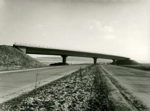 vier Autobahnbrücken aus Spannbeton, 1959