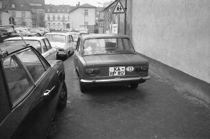 Verbotswidriges Parken auf Gehwegen