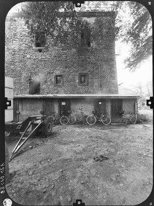 Trebsen/Mulde. Schloß (1509-1527). Rückseite (Teilansicht) mit Schuppenanbau von Nordost