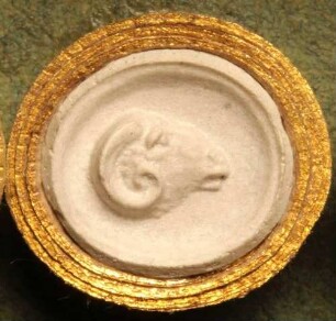 Widderkopf (Daktyliothek, Zweites Historisches Tausend)