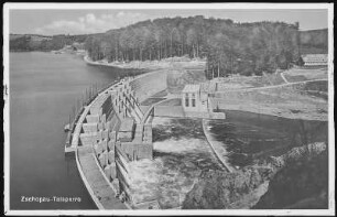 Kriebstein. Talsperre, Sperrmauer