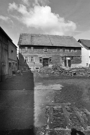 Wohn-Stall-Haus; Lautertal, Lauterbacher Straße 2