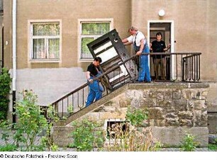 Hardware-Transport beim Umzug in die Zentralbibliothek Zellescher Weg 18