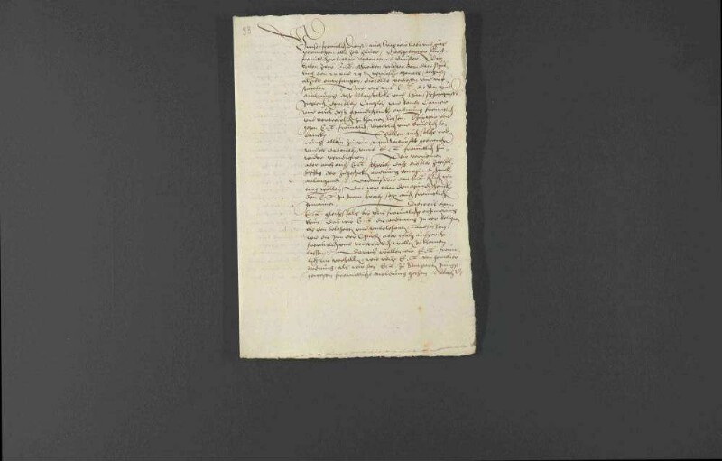 Herzog Christoph von Württemberg und Pfalzgraf Wolfgang übermitteln einander Kirchenordnungen, Mandate gegen Gotteslästerer und Wiedertäufer, auch Abstellung der unflätigen Pluderhosen und gewachster Stiefel, dazu erbittet der Pfalzgraf auch noch die württembergische Kanzleiordnung, auch den Staat des Marschalls, Haushofmeisters und anderer Hofdiener.