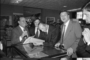 Ausstellung des Generallandesarchivs "30 Jahre danach" im Landesgewerbeamt