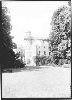 Berlin, Pfaueninsel, Schlossansicht.