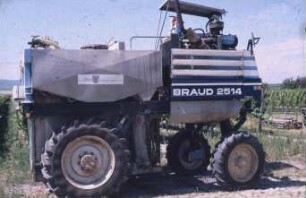 Fotografie: Weinbau, Erntetechnik