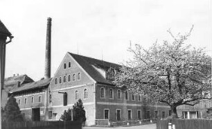 Berthelsdorf. Pauls Fabrik (Hauptstraße 38), ehemals Wasserantrieb