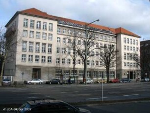 Bürogebäude; Berlin, Charlottenburg-Wilmersdorf