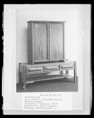 Likörschrank / Bücherschrank (Kennwort "Leipzig 295")