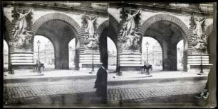Paris, Guichets du Louvre, vom Pont du Carrousel aus gesehen