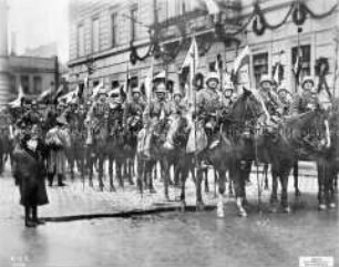 Einzug eines zurückgekehrten Dragoner-Regimentes in Berlin