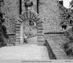 Porta dei Merli, Sorano
