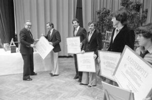 Freisprechungsfeier der Handwerkskammer Karlsruhe im Großen Saal der Stadthalle