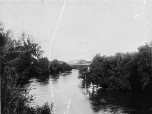 Fluss in der Pampa : Blick auf einen Fluss in der argentinischen Pampa