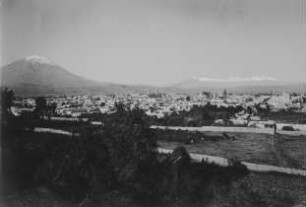 Arequipa mit Misti und Picchu Picchu