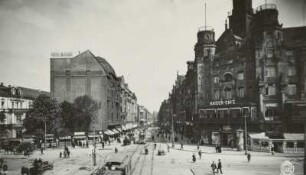 Prager Straße : Dresden, Blick vom Hauptbahnhof über den Wiener Platz nach Norden in die Prager Straße mit dem Kaiser-Café