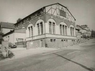 Beierfeld (Kreis Schwarzenberg), August-Bebel-Straße 41. Klubhaus Krone (Gasthof und Hotel). Anbau (Ballsaal)