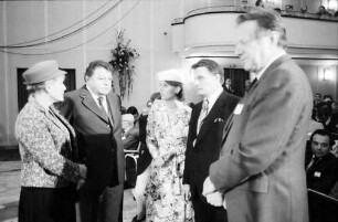 31. Tagung 1981 (29.6.-3.7.) Mediziner; Eröffnung: Frau Steurer, F. J. Strauß, Gräfin Sonja Bernadotte, Oberbürgermeister Steurer, H. Engler