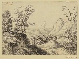 Hügelige Landschaft mit Fernblick in der Mitte