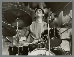 Jack DeJohnette : Portrait des Jazz-Schlagzeugers Jack DeJohnette beim Jazz Jamboree Warschau 1983
