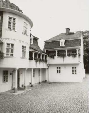 Markneukirchen. Musikinstrumenten-Museum, sogenanntes Paulus-Schlössel (1784-1789; J. A. Mönnig). Östliches Seitengebäude, Hofansicht