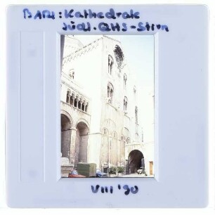 Bari, Kathedrale San Sabino : Südliche Querhausstirn