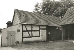 Viereichen-Nappatsch, Bautzner Straße 29. Vierseithof (um 1870, um 1900). Scheune. Hofansicht