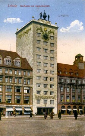 Leipzig: Hochhaus am Augustusplatz