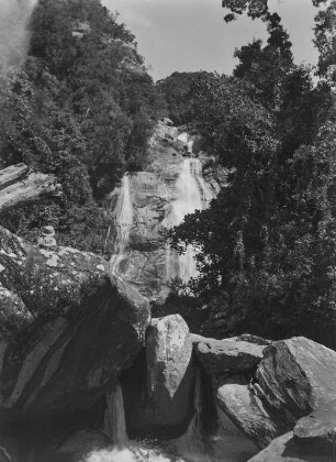 Wasserfall : Wasserfall in den Uluguru-Bergen