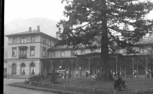 Wildbad Empfangsgebäude Bahnhofsvorplatz