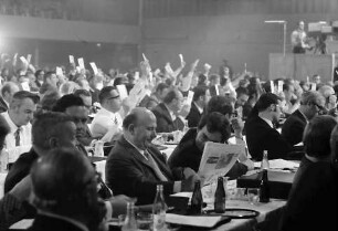 Freiburg: Stadthalle; FDP 22. Bundesparteitag, Abstimmung der Delegierten