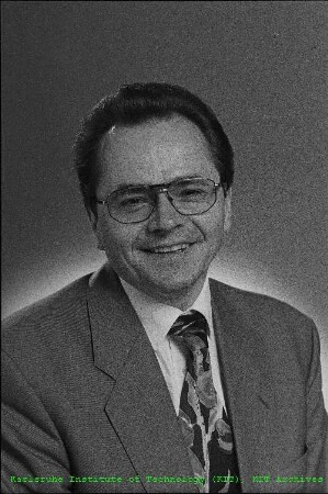 Rainer Manger (Prokurist und Leiter der Hauptabteilung Recht und Versicherungen (RA))