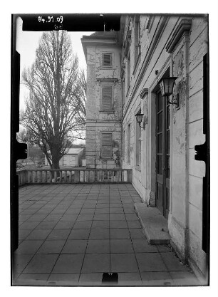 Wedendorfersee-Wedendorf. Ehem. Gutshaus (1697, Umbau 1805-1810; M. F. Rabe). Parkfront (Teilansicht)