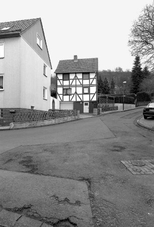 Wohnhaus; Schauenburg, Steingasse 1