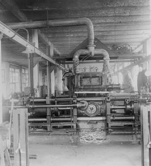 Bleipresse : Technikgeschichte | Technologie | Maschinenbau und Eisengiesserei | Elektrotechnische Industrie