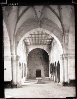 Klosterkirche; Innenraum von Westen