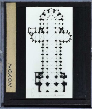 Noyon, Kathedrale : Grundriss