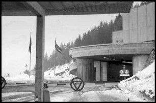 Matrei, Osttirol: Eingang Mautstelle Felberntauerntunnel