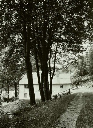 Lengefeld-Rauenstein, Grube Neuglück, Huthaus von Westen